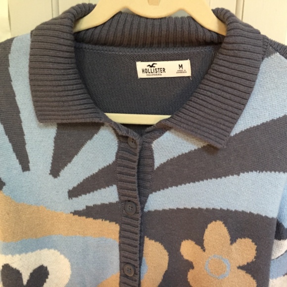Hollister Blue and Tan Patterned Cardigan - Picture 5 of 15